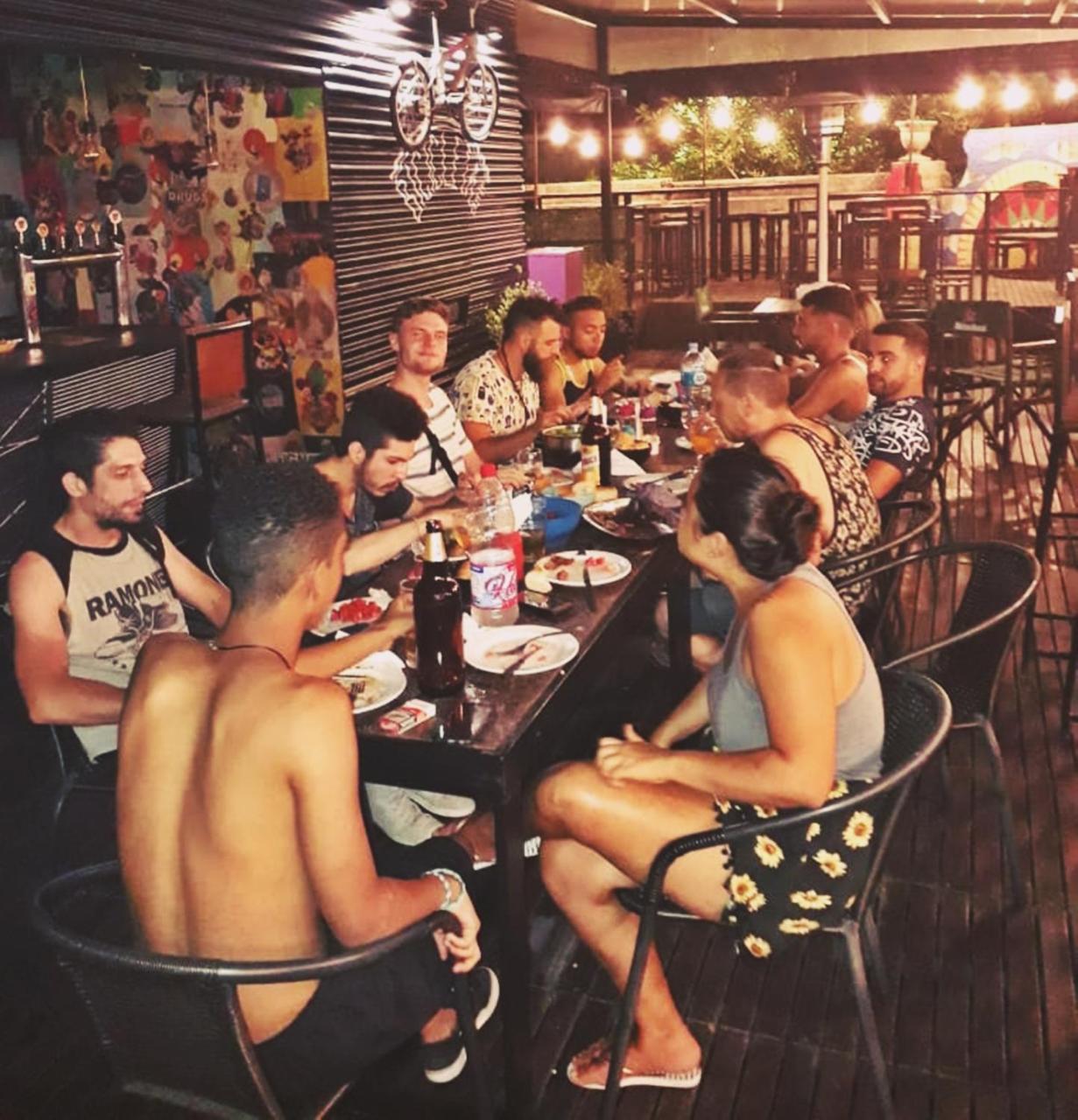Rivera Hostel Кордова Экстерьер фото
